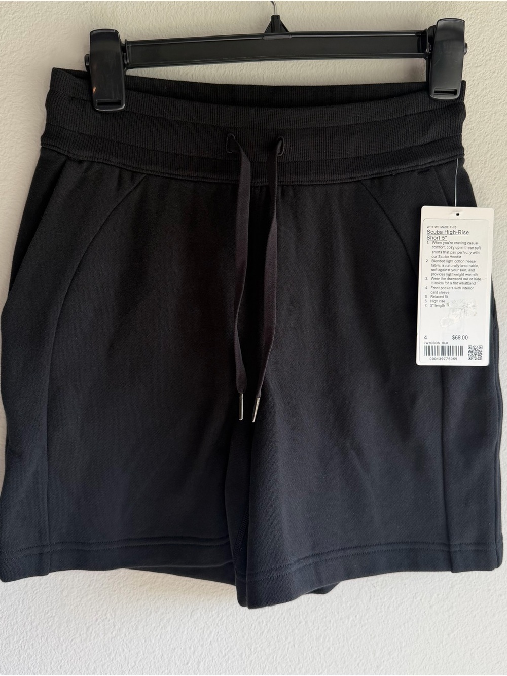 Lululemon High-Rise Scuba Women's Shorts - Black